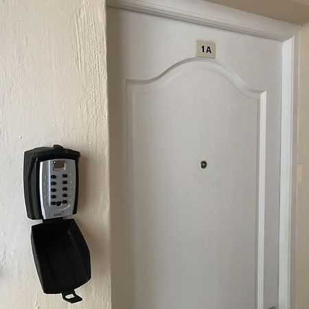 Ships Bell At Port St Francis Apartment Сент Френсис Бей Екстериор снимка
